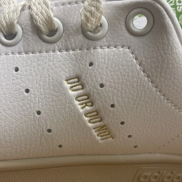 Adidas Star Wars Yoda Stan Smith - Picture 9 of 16